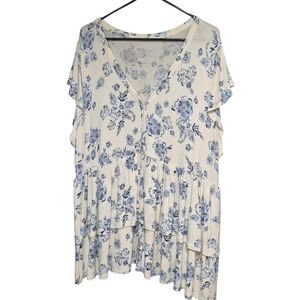 Torrid Tiered Baby Doll Top White Blue Floral Plus Size 3X Short Flutter Sleeves